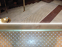 Les clous podotactiles